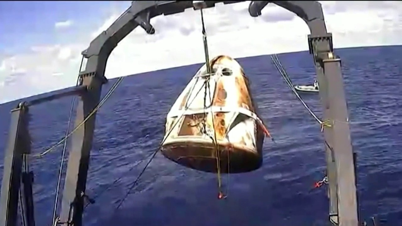 SpaceX Crew Dragon completes first spaceflight with splash...